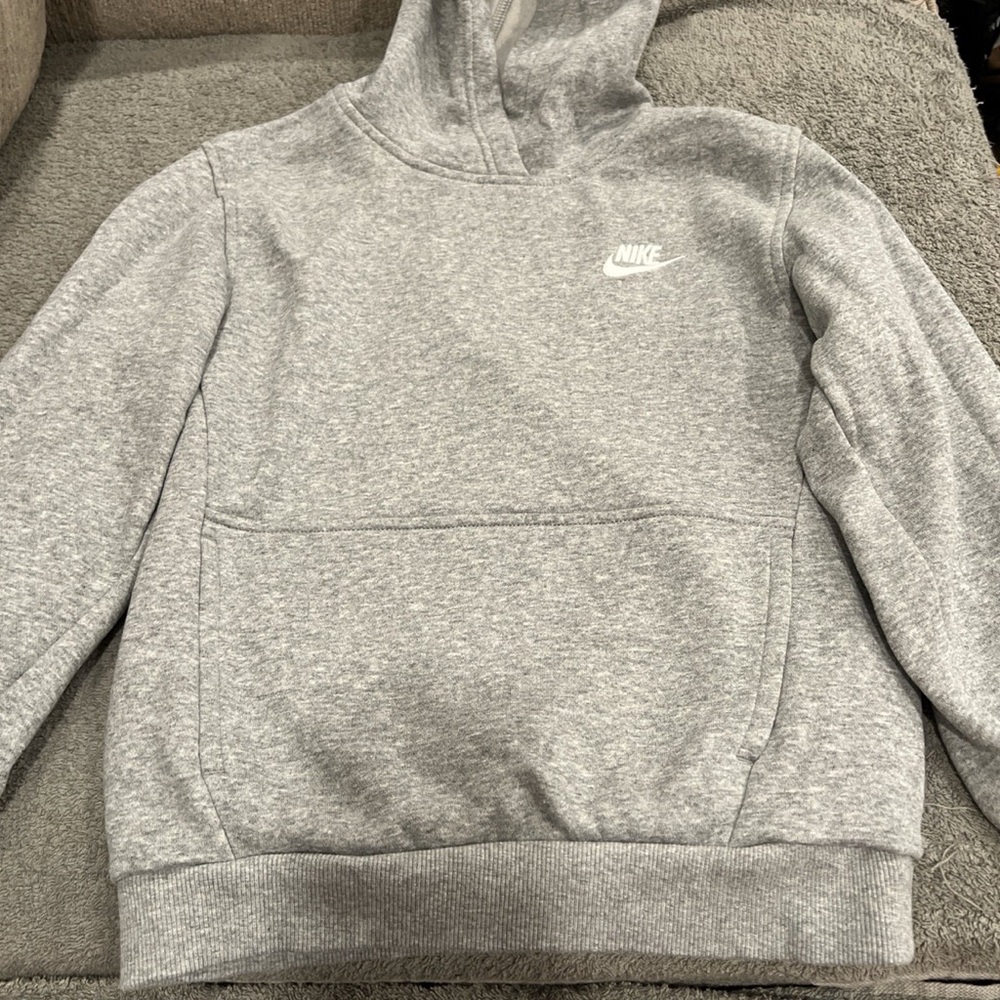 boys nike hoodie